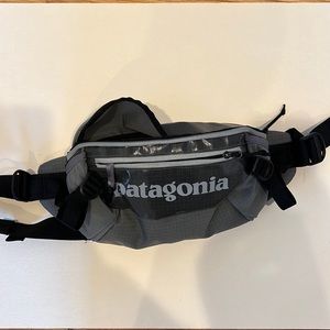 Patagonia black hole waist pack